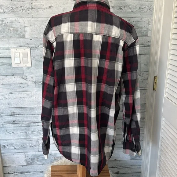 BEVERLY HILLS POLO CLUB BUTTON DOWN CASUAL SHIRT - Picture 5 of 6